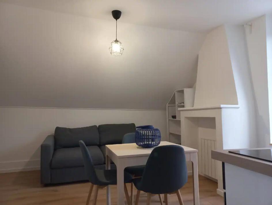 Le Montjoux, appartement calme, toutes commodités Besanzón Exterior foto